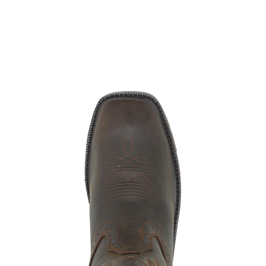 Éleveur carré-toe wellington